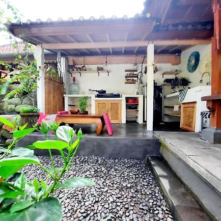 Asik Bali House Ubud Buitenkant foto